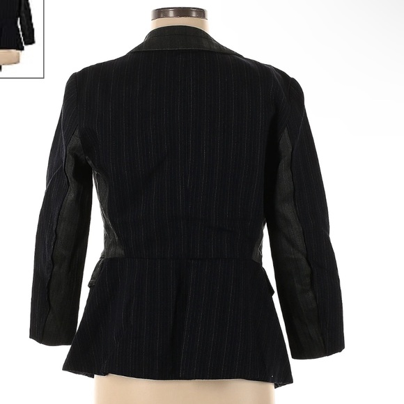 Victor Alfaro Blazer Herringbone w/ Silk lining Black w/ Gray Striping Size 6 - Picture 2 of 2